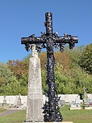 Beaujeu (Haute-Saône) Cimetière hdsr VLux5 cim 08.jpg