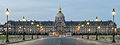 Hôtel des Invalides (hôpital militaire des Invalides, musée de l’Armée…).