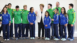 2016-03-03 Presidenta Dilma e Atletas de Ginástica Artística, 05.jpg