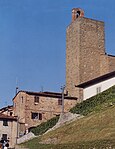 Das Castello dei Conti Guidi im Ortskern