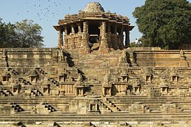 Templo del Sol, Modhera, construido por Bhima I