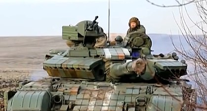 Char ukrainien T-64 près de Debaltseve.