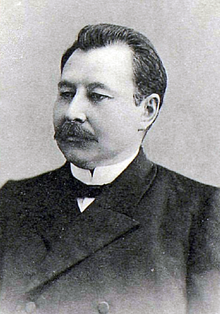 Гайса Хамидуллович Еникеев (Еникиев, 1864-1931) в 1910.png