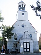 Alte Kirche im Dorf De Koog