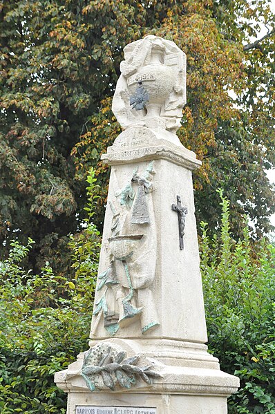 File:Bougey - war memorial 2.JPG