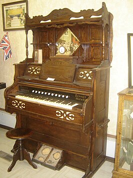 Harmonium in het Barr Colony Heritage Cultural Centre