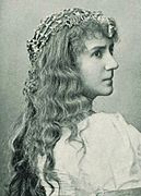 Louise Dumont.jpg