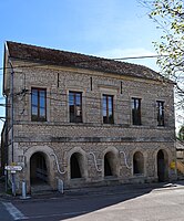 Lavoir - Salle des fêtes.