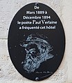 Plaque au no 4.