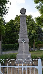 Monument aux morts[8]