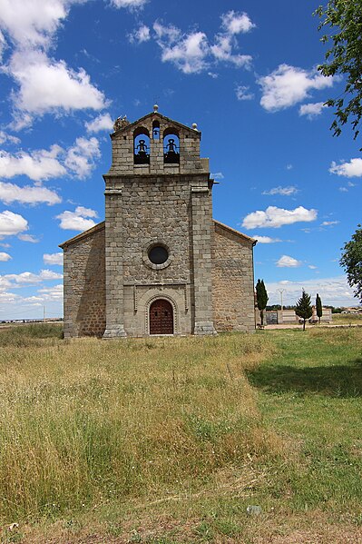 File:Iglesia de la Natividad de Nuestra Señora, Riocabado, 03.jpg