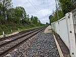 Vu des quais de la halte en direction de Bouzonville, photo prise depuis le PN piéton (7 mai 2023)