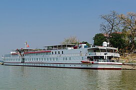 Flusskreuzschiff auf dem Irrawaddy nach Mandalay in Bagan, 2012