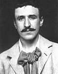 Charles Rennie Mackintosh vers 1900.