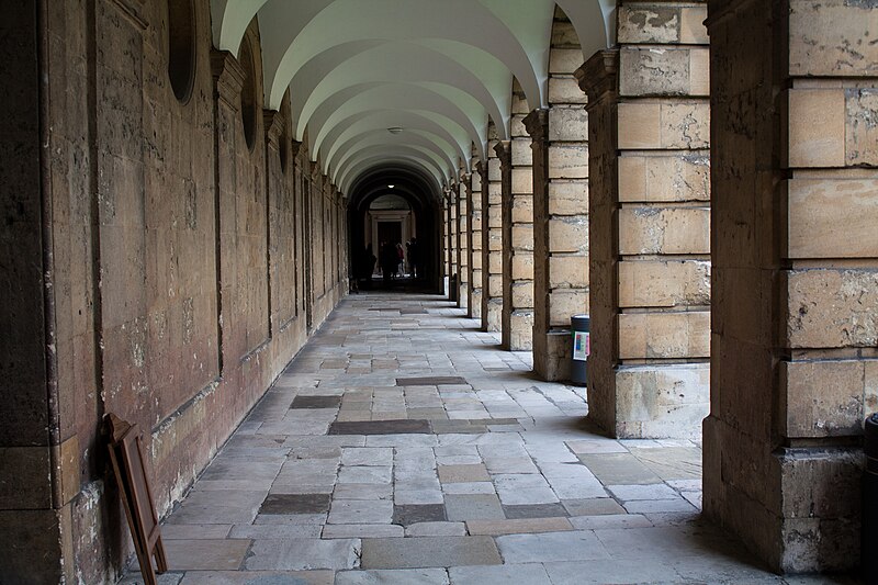 File:The Queen's College, Oxford (pic 3).jpg