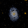 M95 dans le domaine de l'ultraviolet par le télescope spatial GALEX.