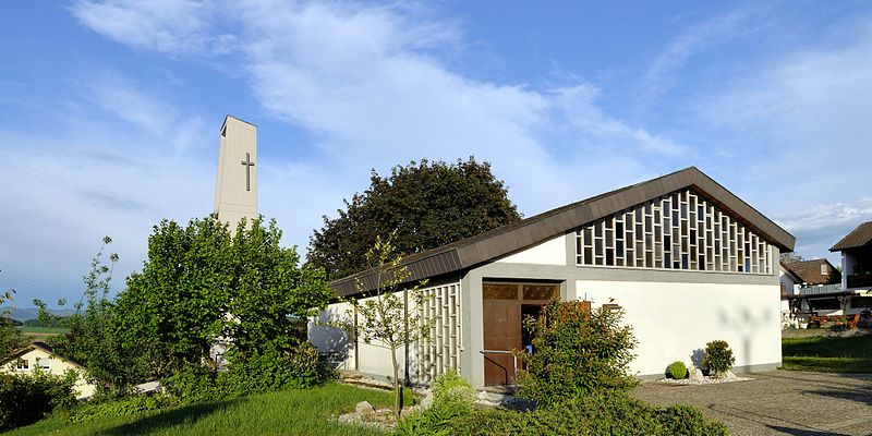 File:Huttingen - Katholische Kirche1.jpg