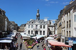 Gemeentehuis en markt