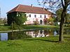 Wasserschloss Haiding-Teichanlage.jpg