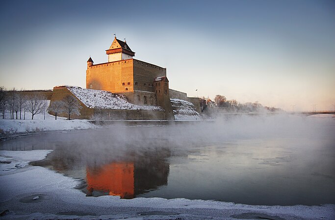 9: Hermann Castle, Estonia Author: Zentsik