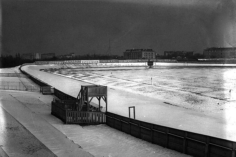 File:ParcdesPrinces1908.jpg