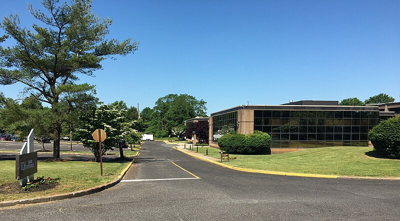 File:Former headquarters and office facility of Concurrent Computer Corporation.jpg