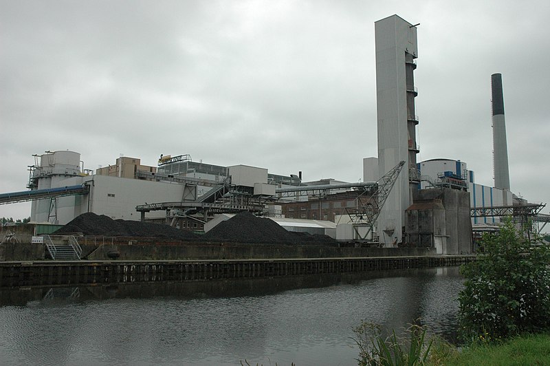 File:Sugar factory.jpg