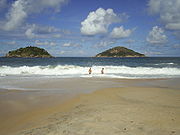 Praia de Naturismo no canto esquerdo da praia de Grumari que é denominado Praia do Abricó