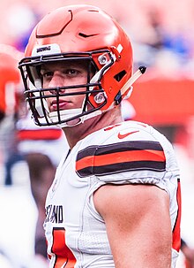 Carl Nassib Browns.jpg