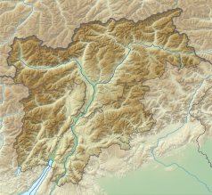 Mapa konturowa Trydentu-Górnej Adygi, po lewej nieco na dole znajduje się punkt z opisem „Val Rendena”