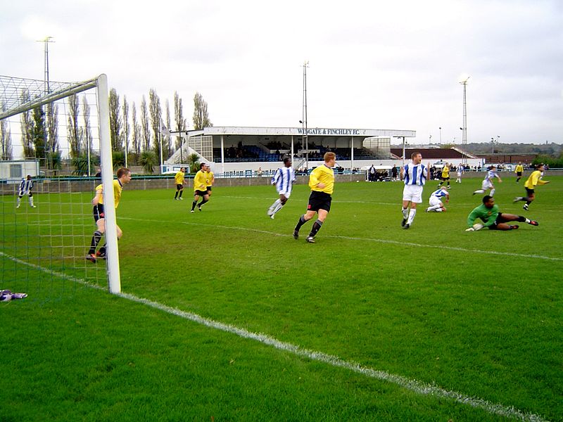 File:Wingate and Finchley v Fisher Athletic (8117528294).jpg