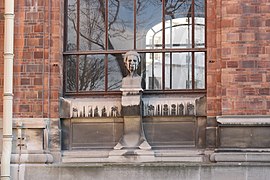 Galerie de paléontologie et d'anatomie comparée côté Jardin des plantes à Paris le 3 avril 2017 - 22.jpg