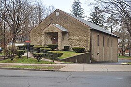 Archeology Lab, 160 Cross Street