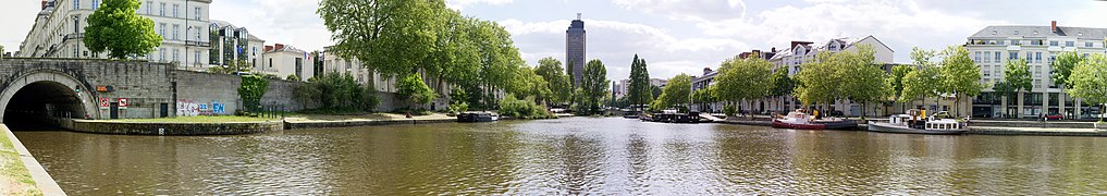 Vue panoramique de l'Erdre depuis le square Maquis-de-Saffré