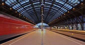 Cologne Main Station May 2015.JPG