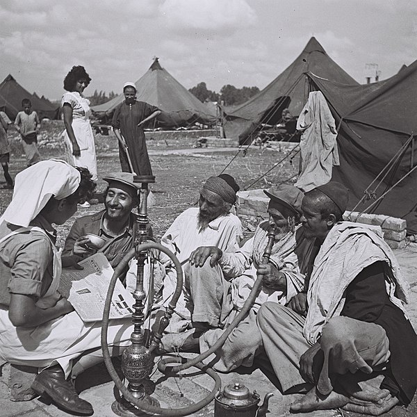 File:Yemenites at Rosh Haayin.jpg