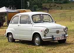 Fiat 600 at Schaffen-Diest.jpg