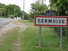 Sermoise (Aisne) city limit sign and street sign Rue de la Renaissance.JPG