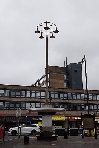 File:Southgate Underground Station (Piccadilly Line) - 52806927931.jpg