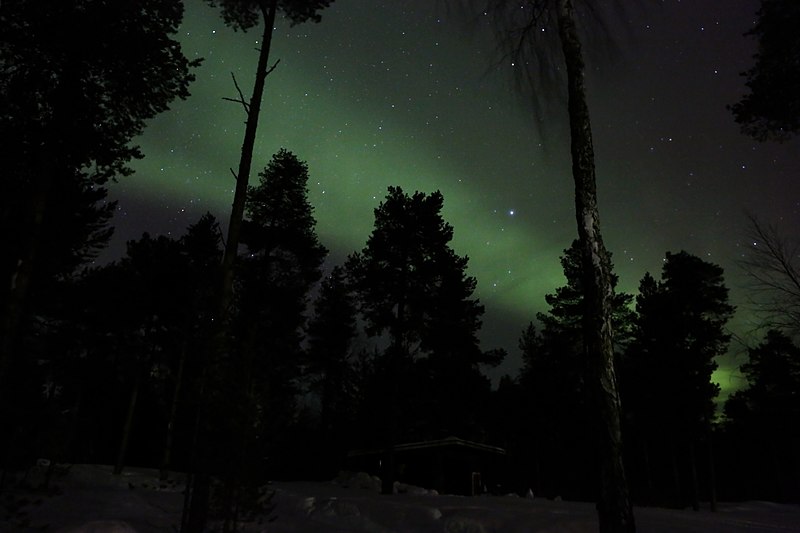 File:Aurora borealis - Inarijärvi Finland 2013.03.10-11 017.jpg