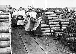 Industry during the First World War Q54638.jpg