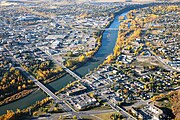 Near De Winton, Highway 2A splits southwest toward the bedroom community of Okotoks, Alberta, connecting it to Calgary.