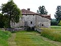 Domaine du château de Clauzuroux (ou château du Clauzurou) (également sur les communes de Champagne-et-Fontaine et Cherval)