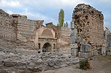 Istanbul Gate, Iznik, Turkey (26771480449).jpg