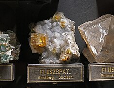 Joanneum Naturkundemuseum Fluorit Annaberg.jpg