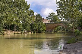 Le pont sur la Save à Grenade.