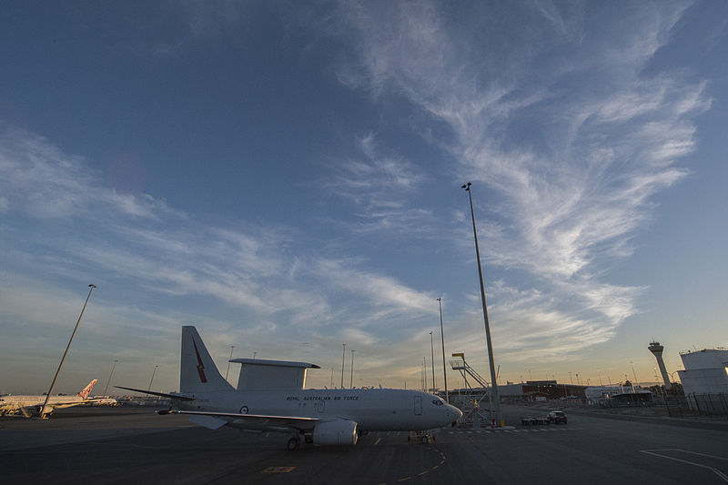 File:A Royal Australian Air Force E-7A Wedgetail aircraft sits on the flight line at Perth Airport in Perth, Australia, April 4, 2014 140404-N-VD564-012.jpg