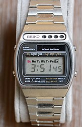 Der Seiko LCD Solar Alarm Chronograph A156-5000 war 1978 die erste solarbetriebene Armbanduhr der Welt.