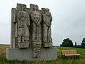 Adolf Bidlingmaier: Lebensalter, Steinrelief 1939 an Wege zur Kunst