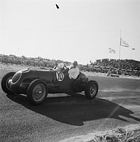 Tony Rolt 1948 in einem Alfa Romeo in Zandvoort